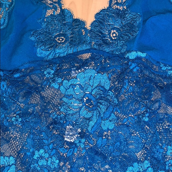 LA PERLA Desert Rose Leavers lace & silk Chemise - Picture 6 of 10